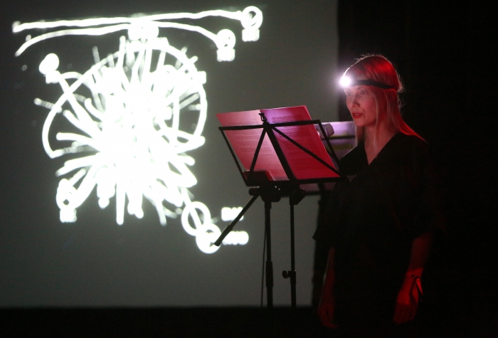 Jenna Sutela at "Orgs: A Many-Headed Reading"